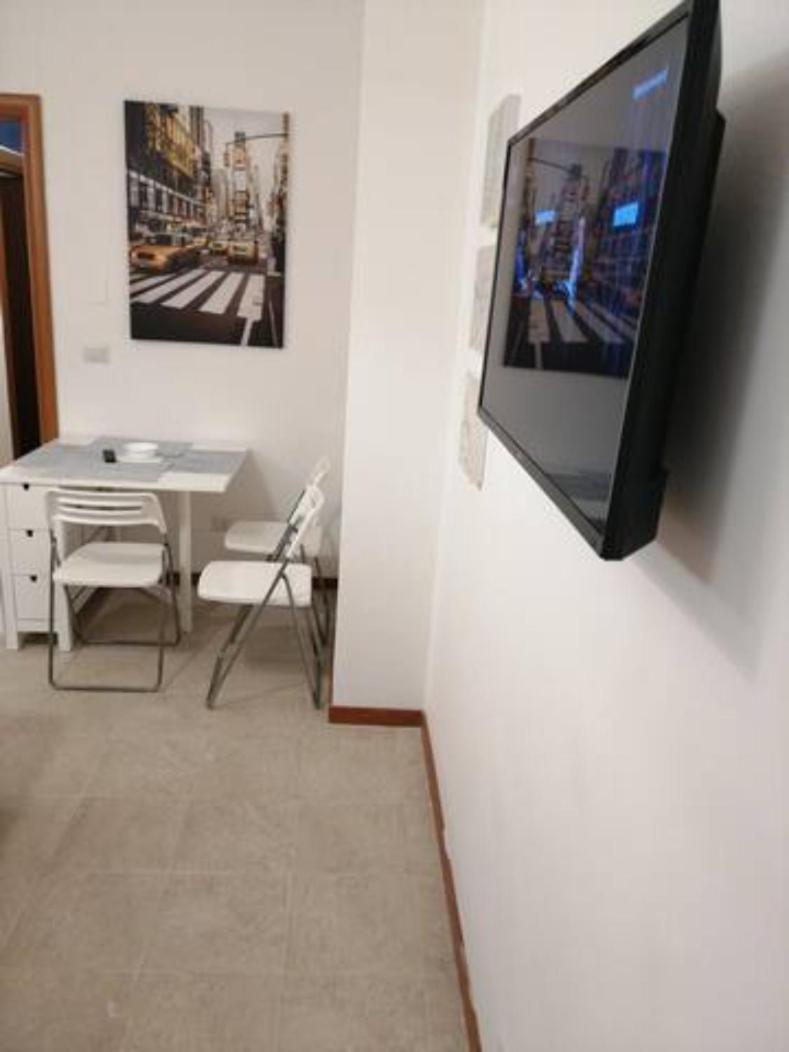 Trilocale Zona Loreto Mm1 - Viale Monza 10 Apartment Milan Exterior photo